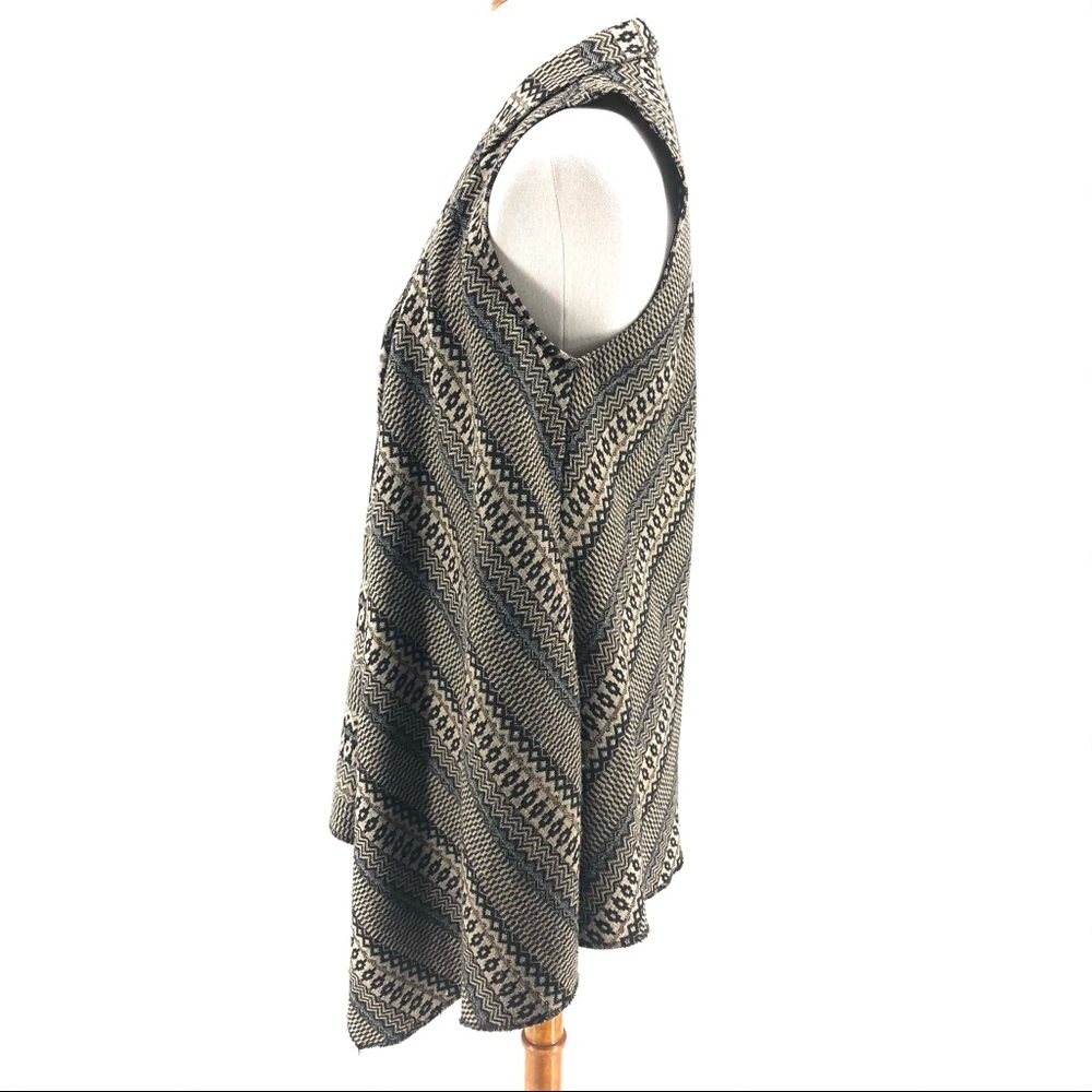 Staring at Stars Tan & Gray Vest, Size S - Picture 3 of 7